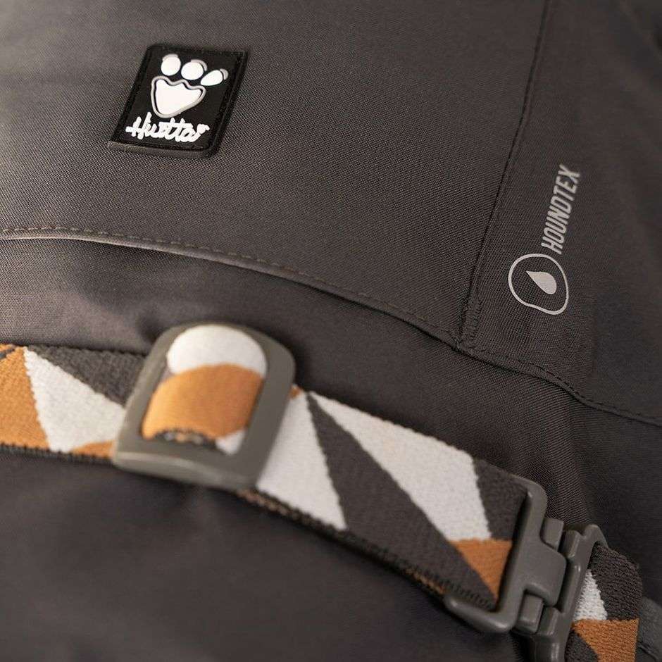 hurtta-mudventure-eco-hundjacka-blackberry-72611.jpg